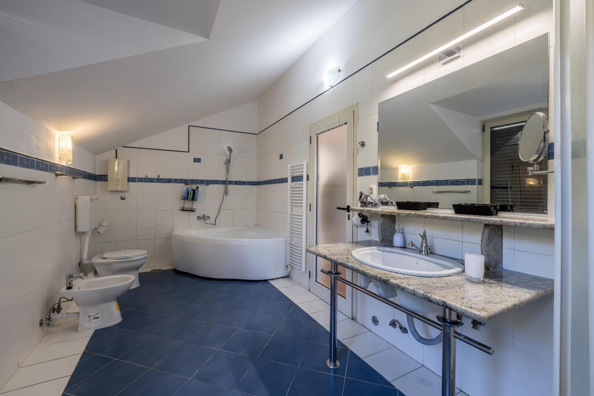Urban Utopia Penthouse With Private Parking Split Extérieur photo